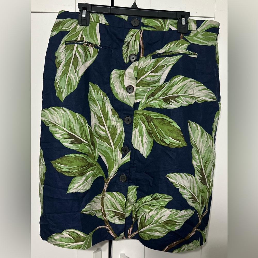 Ann Taylor Green Leaf Print Skirt
